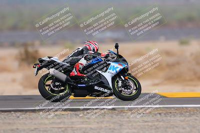 media/Sep-11-2022-SoCal Trackdays (Sun) [[81b7e951af]]/Turn 7 (1145am)/